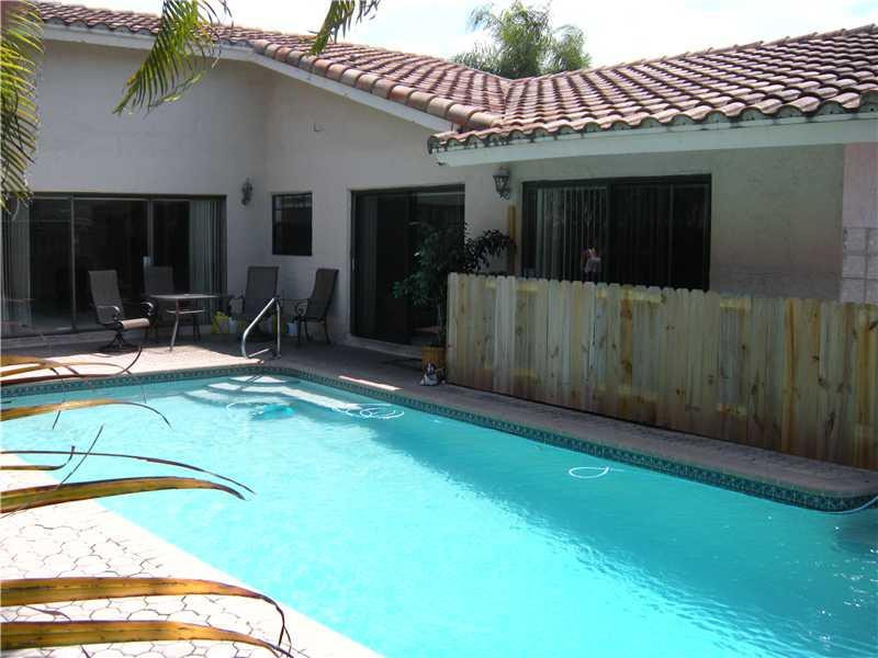 11355 Little Bear Way Boca Raton, FL 33428 - Photo 21 of 22 Pool