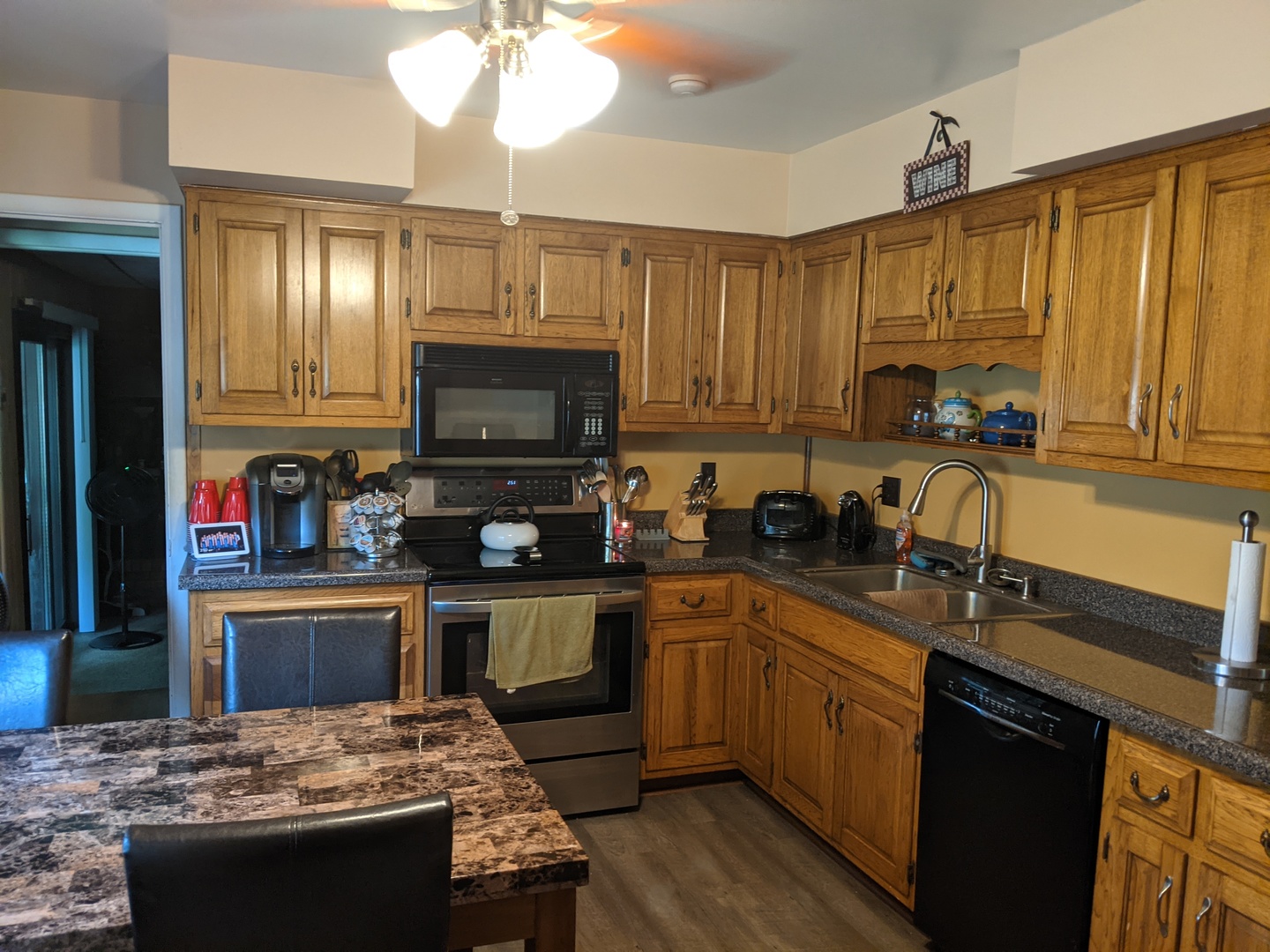 16 Cherry Hill Road Joliet, IL 60433 - Photo 3 of 28