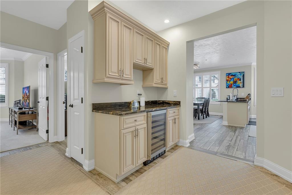 216 Adams Pointe Boulevard, Unit 8 Mars, PA 16046 - Photo 13 of 33