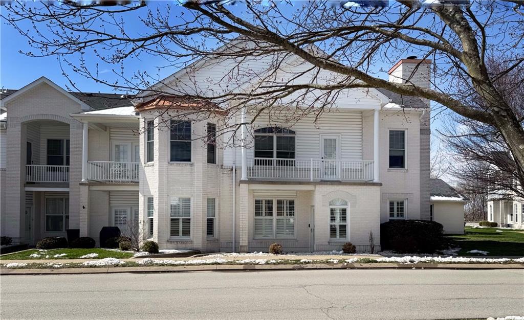 216 Adams Pointe Boulevard, Unit 8 Mars, PA 16046 - Photo 2 of 33