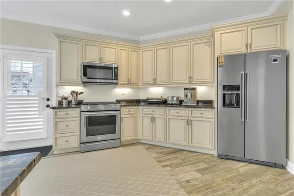 $370,000 | 216 Adams Pointe Boulevard, Unit 8, Mars, PA 16046