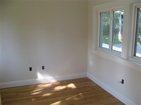 77 Upland Road Waltham, MA 02451 - Photo 9 of 10 Gallery Image 9