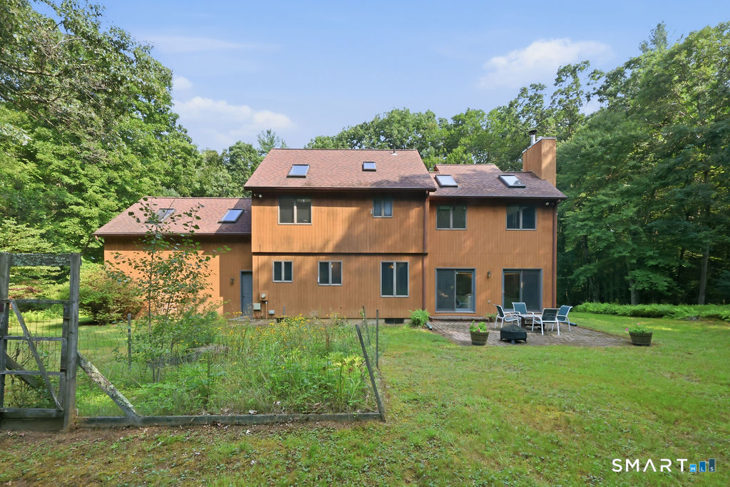 152 Slater Road Tolland, CT 06084 - Photo 31 of 40 Gallery Image 31