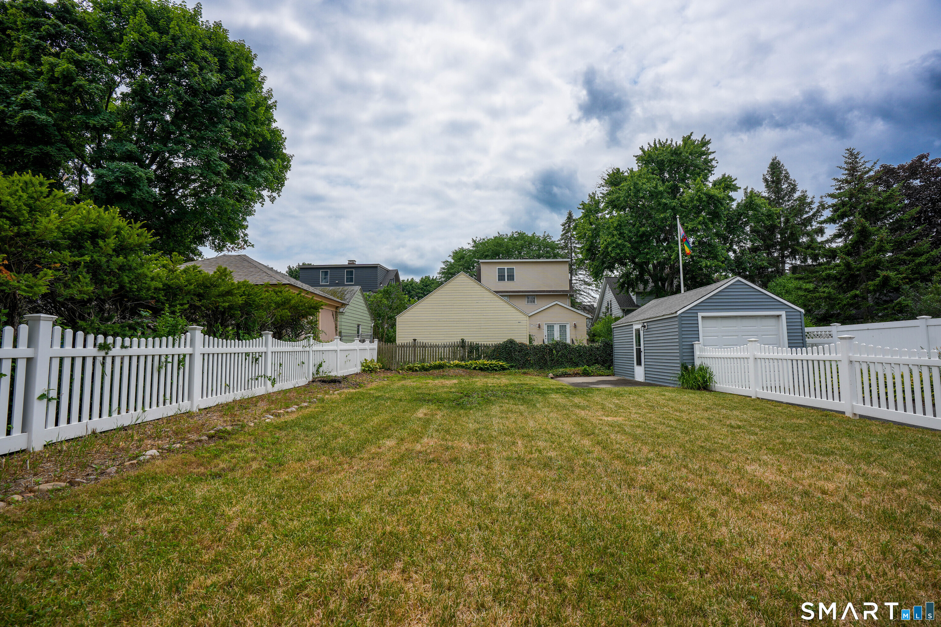106 Filbert Street Hamden, CT 06517 - Photo 31 of 40 Large, fully fenced backyard