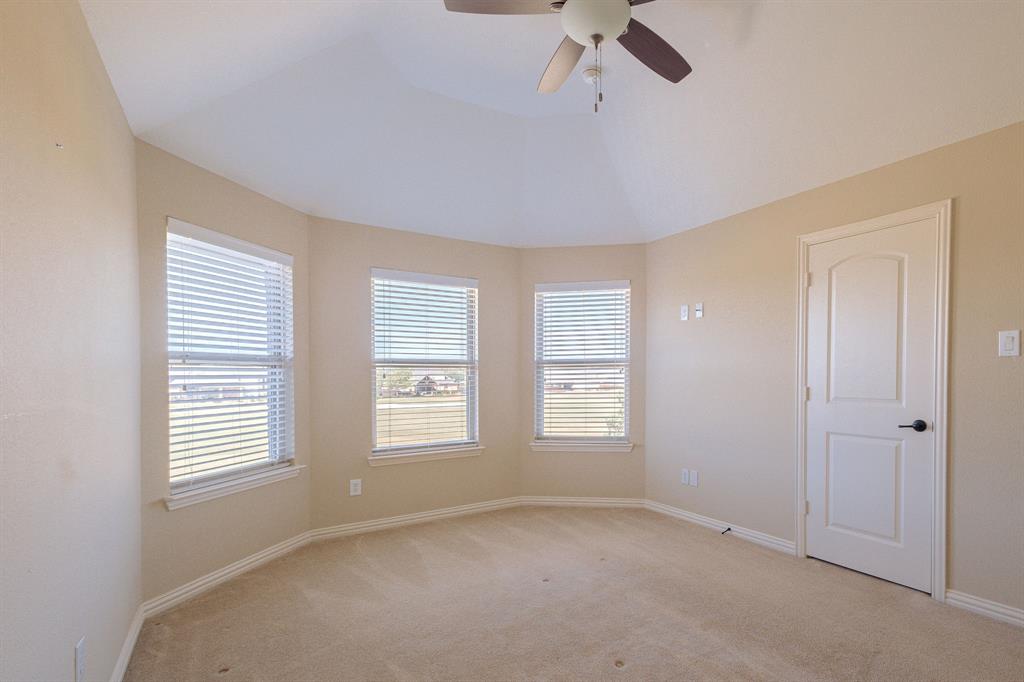 2207 Galloway Boulevard Trophy Club, TX 76262 - Photo 32 of 36 a view of an empty room with a window