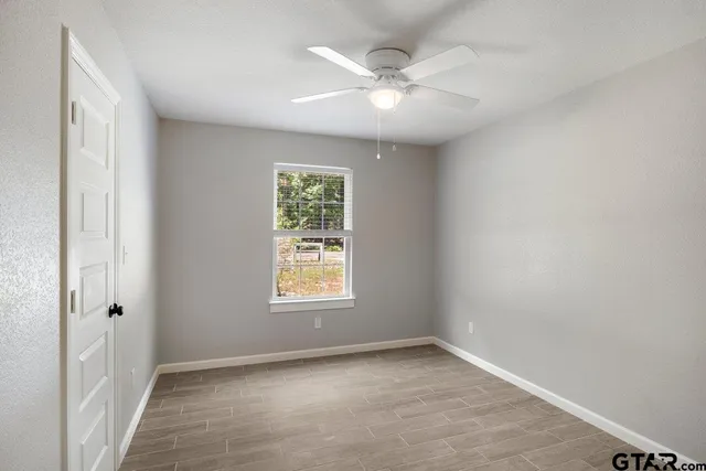 $217,500 | 234 Sabinal Street, Bullard, TX 75757