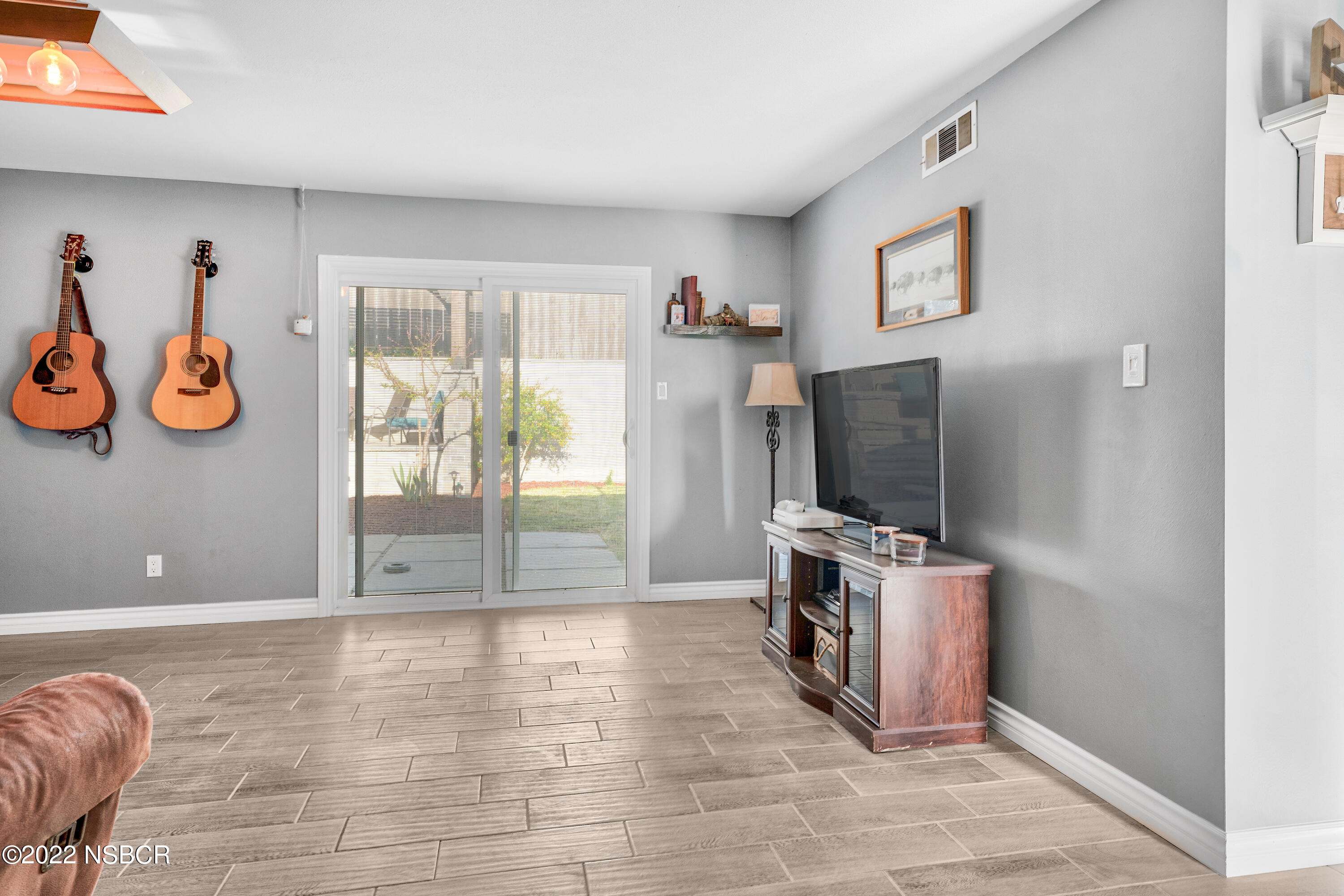 649 Moonglow Road Lompoc, CA 93436 - Photo 9 of 29 DSC08372