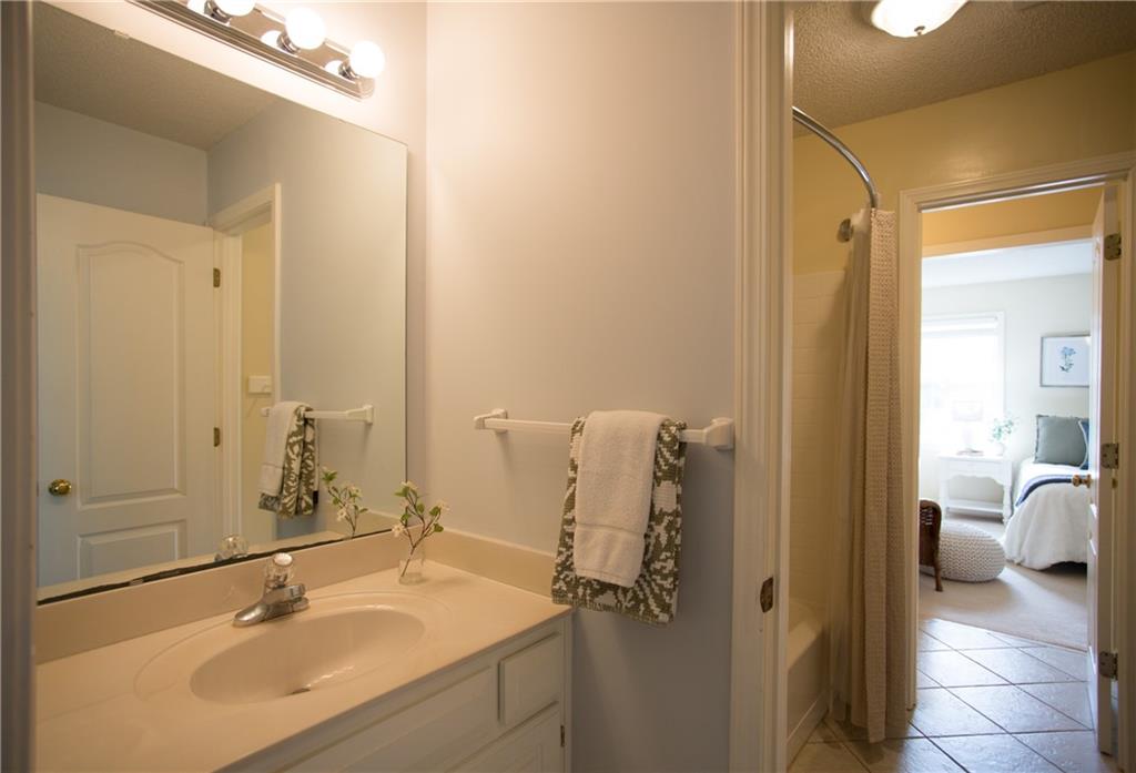 10803 West 132nd Terrace Overland Park, KS 66213 - Photo 28 of 44