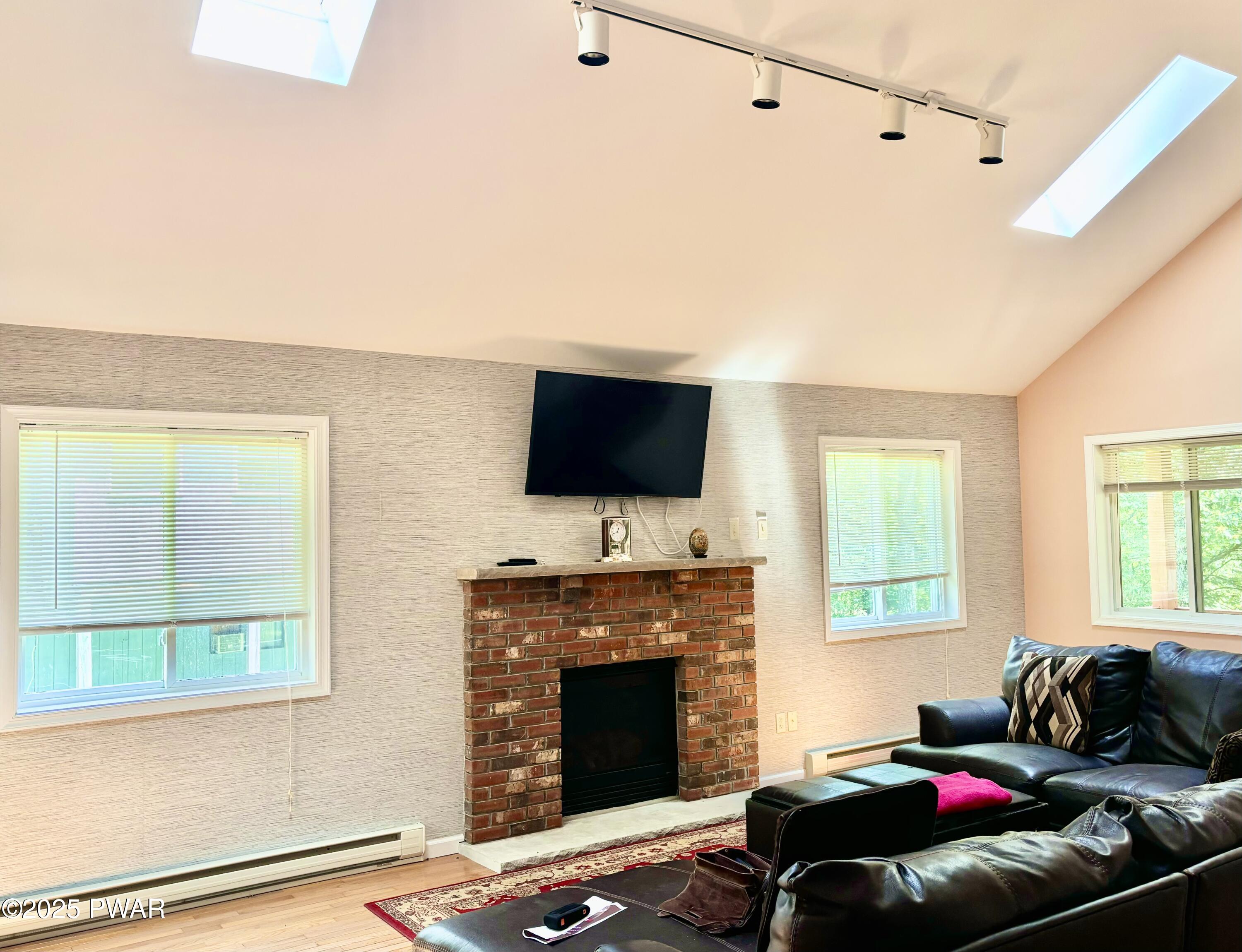 129 Skyview Road Dingmans Ferry, PA 18328 - Photo 14 of 46