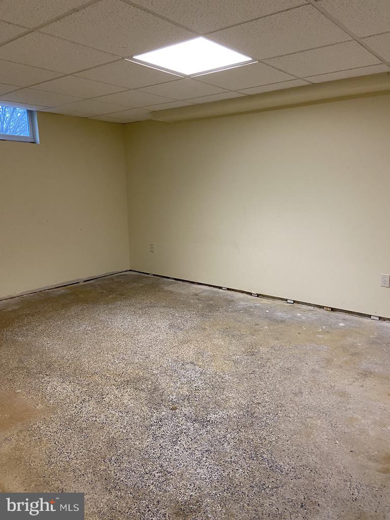 227 Deptford Road Glassboro, NJ 08028 - Photo 11 of 12 Gallery Image 11