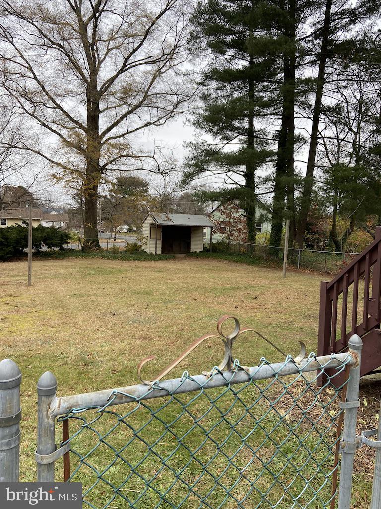 227 Deptford Road Glassboro, NJ 08028 - Photo 10 of 12 Gallery Image 10