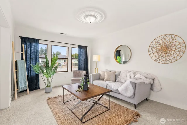 $357,777 | 3723 West D Street, Bremerton, WA 98312