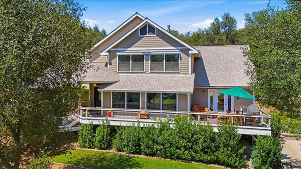 $685,000 | 13736 Gold Country Drive, Penn Valley, CA 95946
