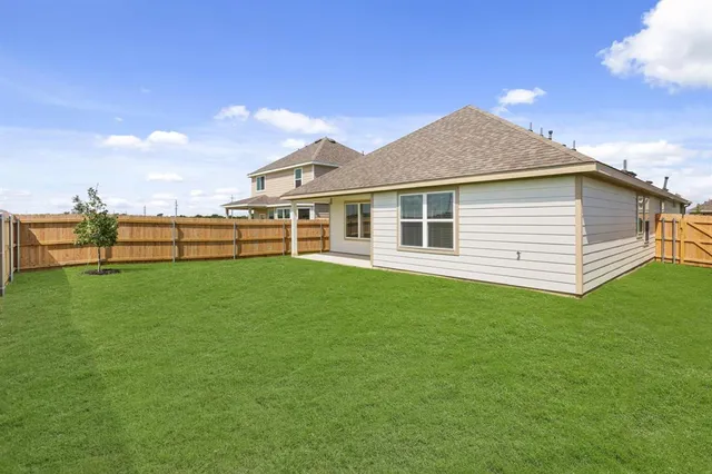 $349,990 | 9225 Union Pacific Drive, Crowley, TX 76036