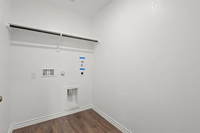 $349,990 | 9225 Union Pacific Drive, Crowley, TX 76036