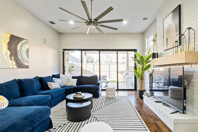 $3,500 | 3615 Field Stone Drive, Carrollton, TX 75007