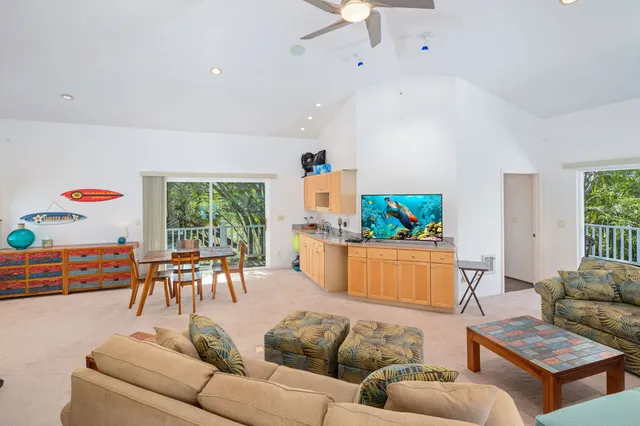$1,849,000 | 71-1410 Puu Kamanu Lane, Kailua-Kona, HI 96740