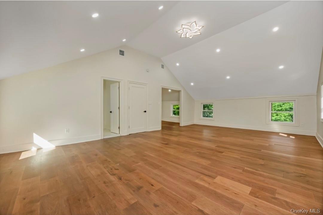 30 New Mill Road Smithtown, NY 11787 - Photo 34 of 49