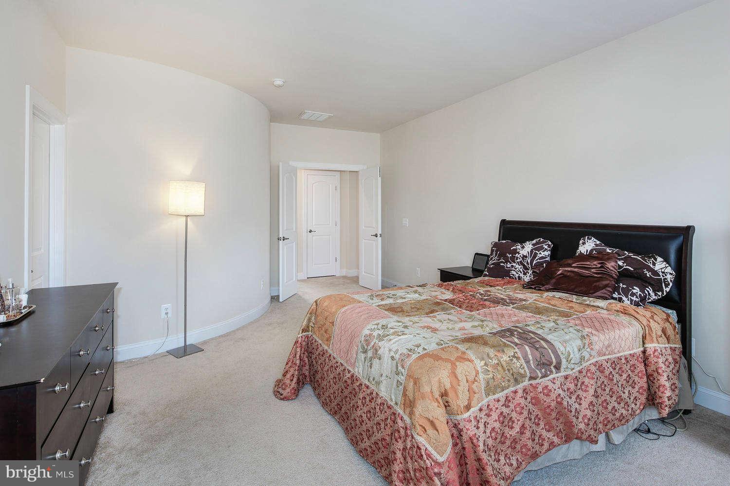 43314 Old Ryan Road Ashburn, VA 20148 - Photo 21 of 29 Bedroom (Master)