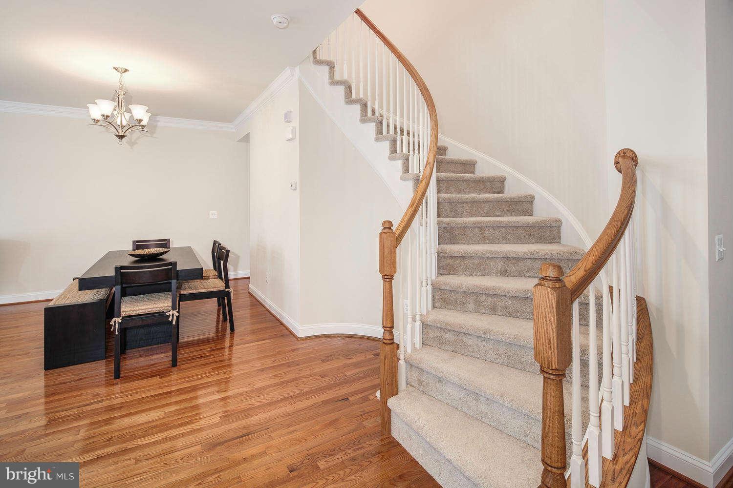 43314 Old Ryan Road Ashburn, VA 20148 - Photo 6 of 29 Dining Room