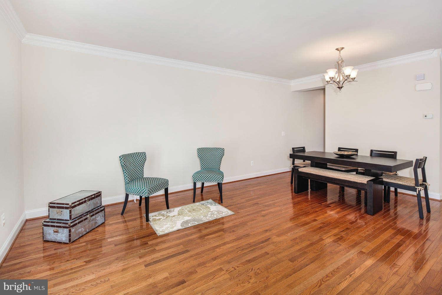43314 Old Ryan Road Ashburn, VA 20148 - Photo 9 of 29 Dining Room