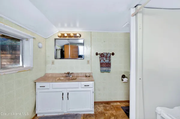 $470,000 | 326 Lavina Avenue, Sandpoint, ID 83864