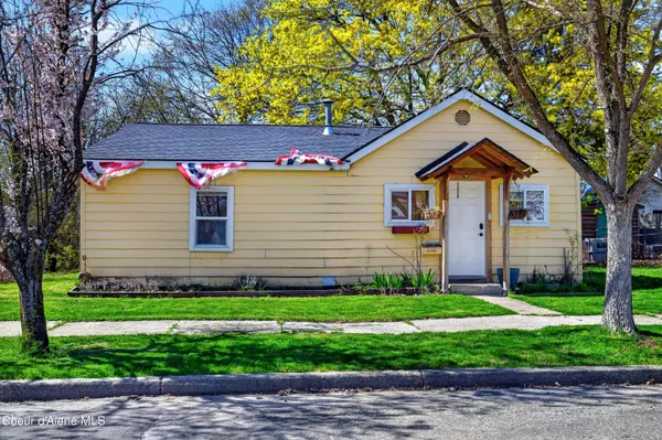 $470,000 | 326 Lavina Avenue, Sandpoint, ID 83864