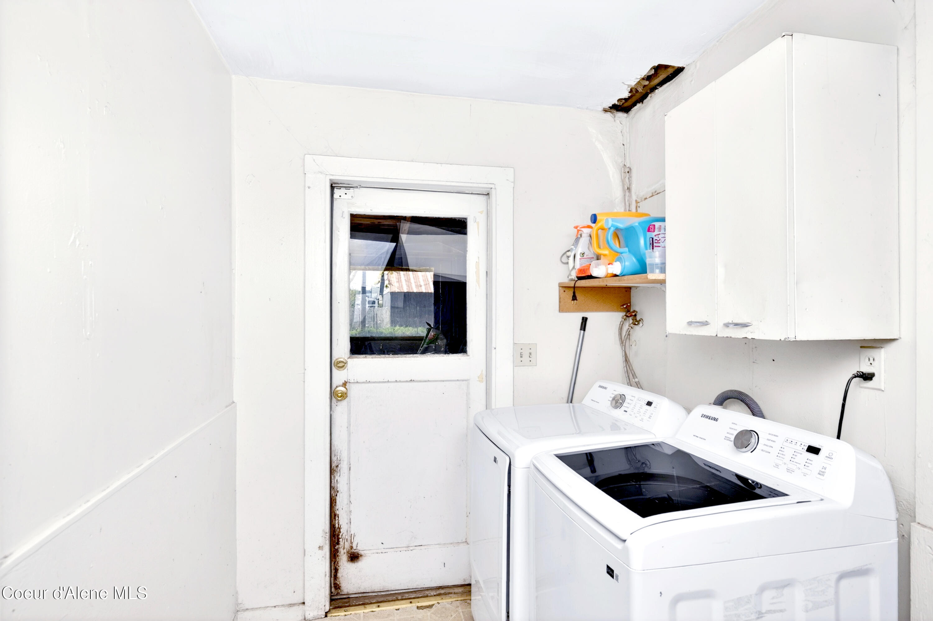 326 Lavina Avenue Sandpoint, ID 83864 - Photo 9 of 24 Laundry