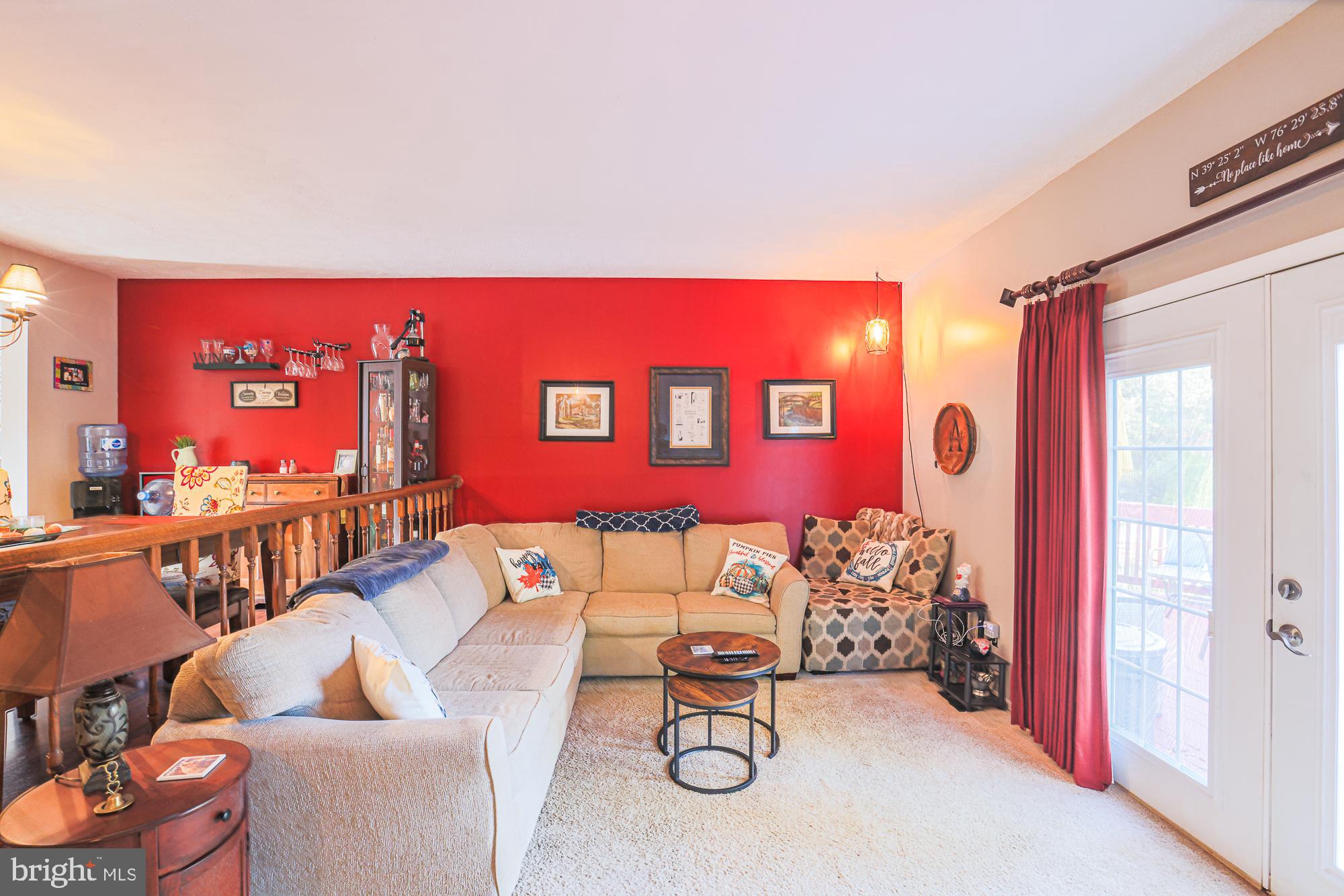 48 Stoneway Place Baltimore, MD 21236 - Photo 19 of 54 Living Room