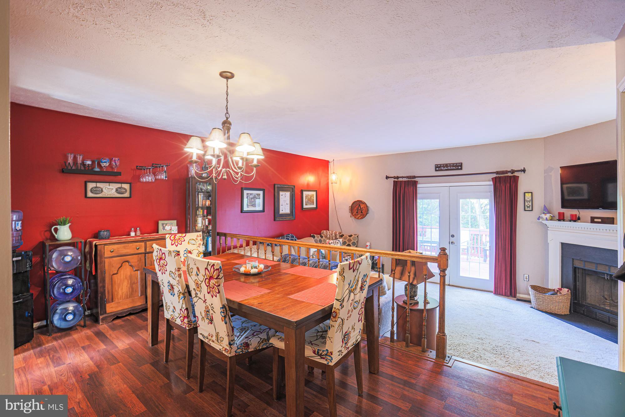 48 Stoneway Place Baltimore, MD 21236 - Photo 10 of 54 Dining and Living Room