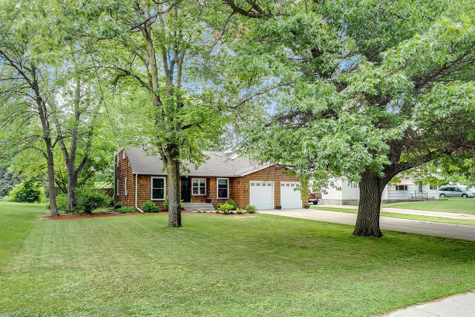 5142 Woodridge Road Minnetonka, MN 55345 - Photo 1 of 1 Gallery Image 1