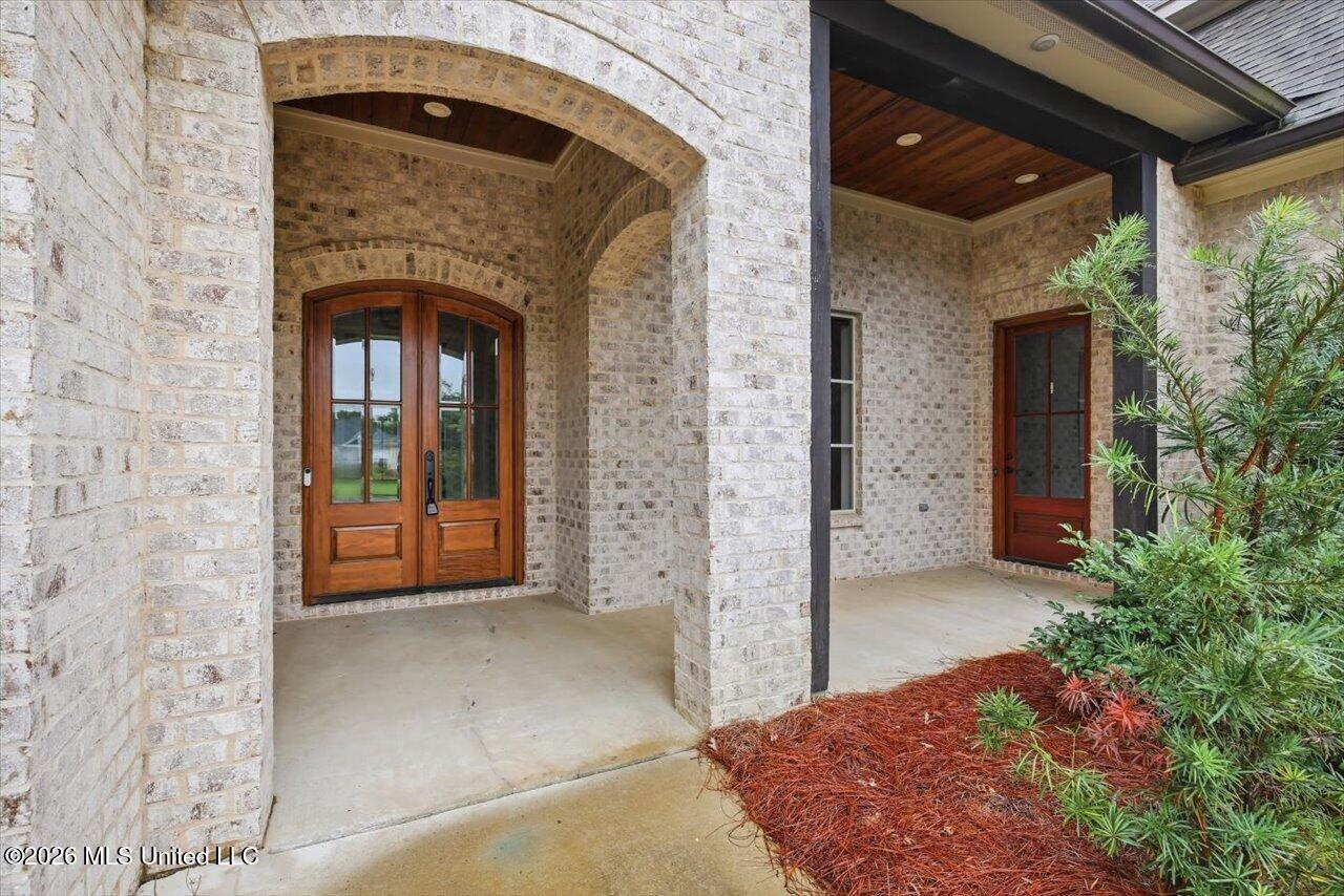 224 South Woodcreek Road Madison, MS 39110 - Photo 4 of 55 04-224 S Woodcreek Rd _ Hometoursms.com