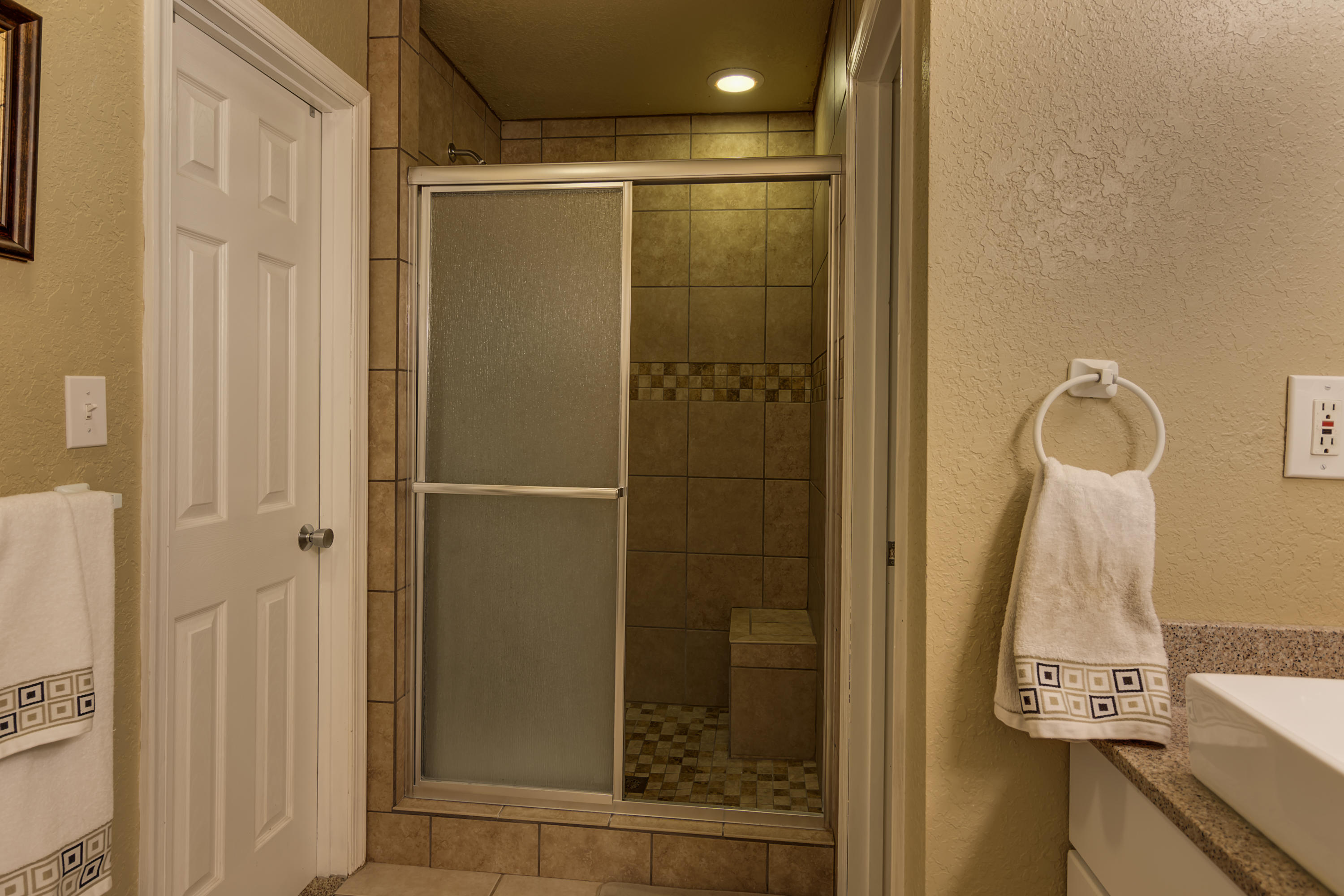 104 Baypath Drive Oak Ridge, TN 37830 - Photo 14 of 34 Master Bath