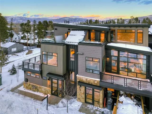 $3,874,000 | 208 Frisco Street, Frisco, CO 80443