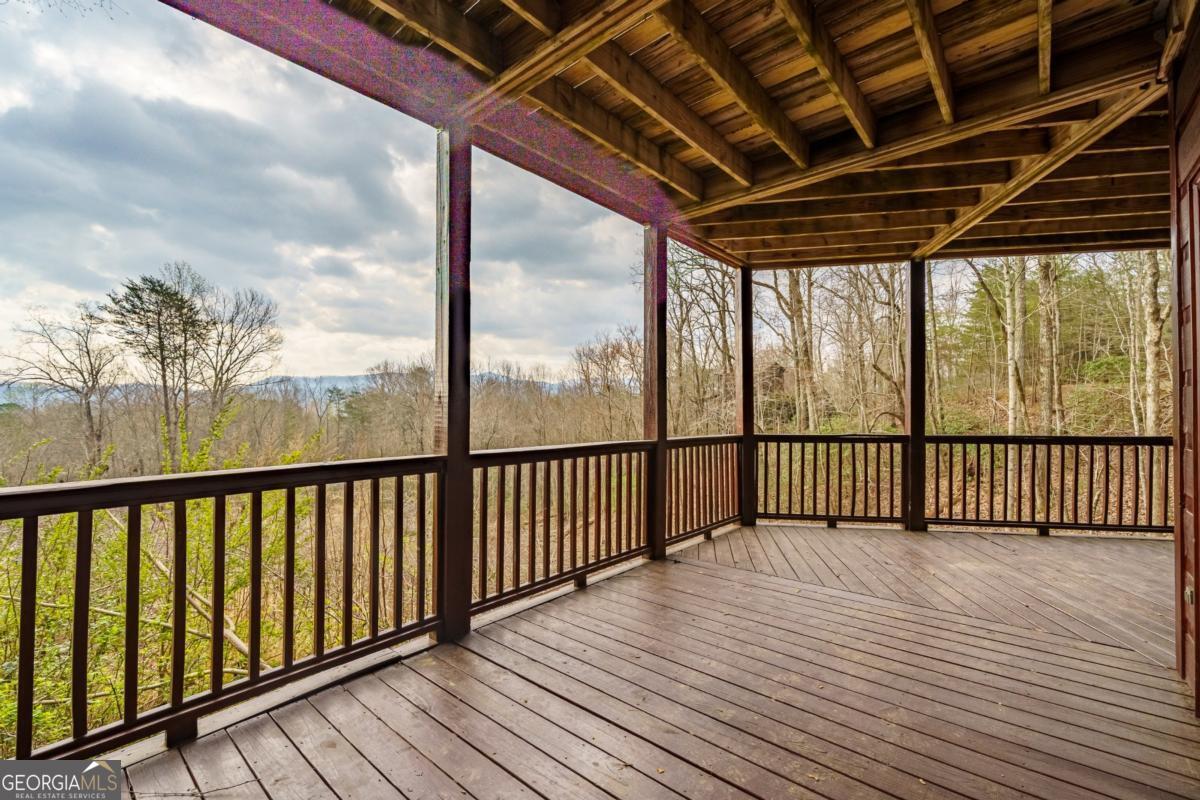 97 Fox Mountain Crossing Blue Ridge, GA 30513 - Photo 18 of 58