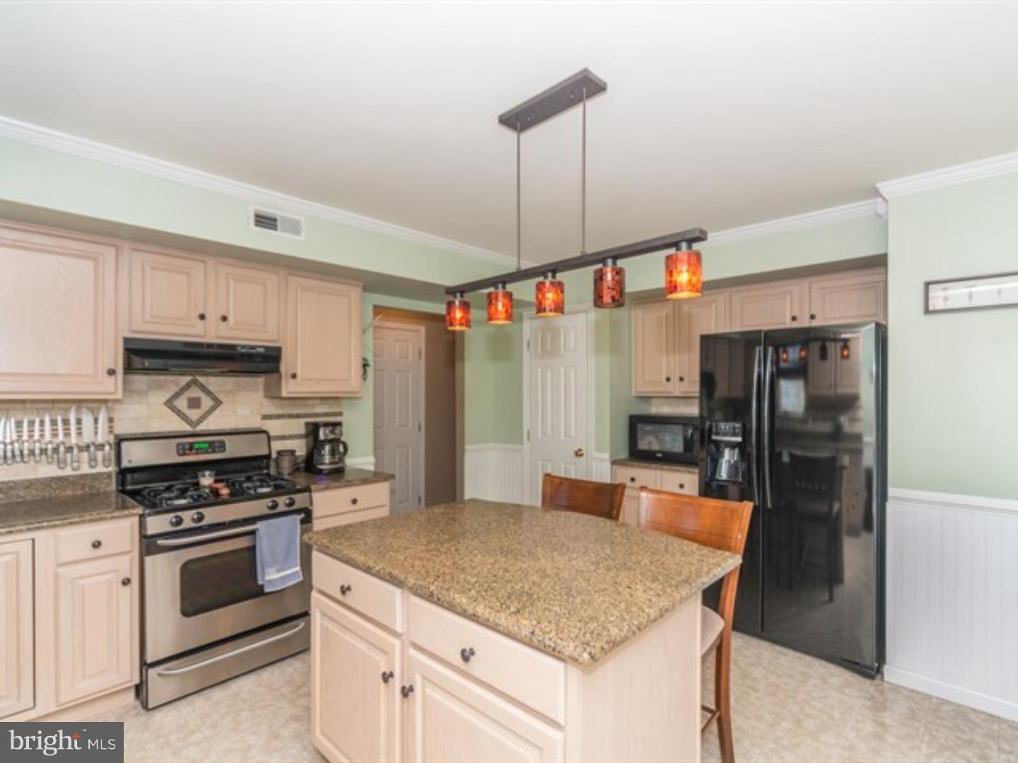 4415 Hillside Road Reading, PA 19606 - Photo 10 of 25 Gallery Image 10