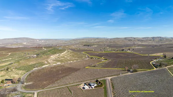 $890,000 | 4851 Lombard Loop Road, Zillah, WA 98953