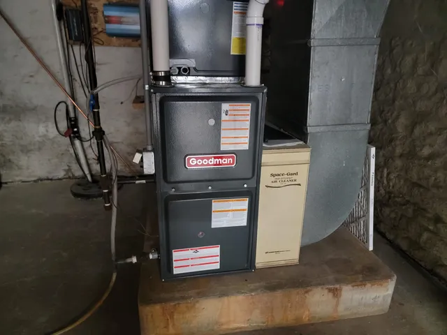 $229,000 | 213 East Street, Argyle, WI 53504