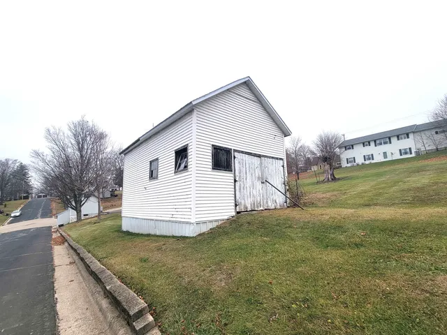 $229,000 | 213 East Street, Argyle, WI 53504