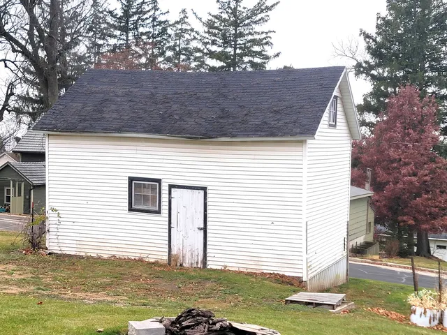 $229,000 | 213 East Street, Argyle, WI 53504