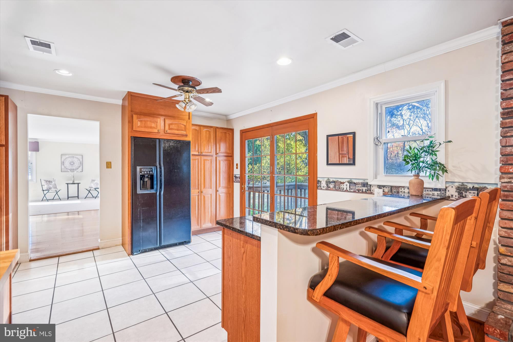 5134 West Running Brook Road Columbia, MD 21044 - Photo 17 of 99 GRANITE BREAKFAST BAR W/ ROOM FOR STOOLS
