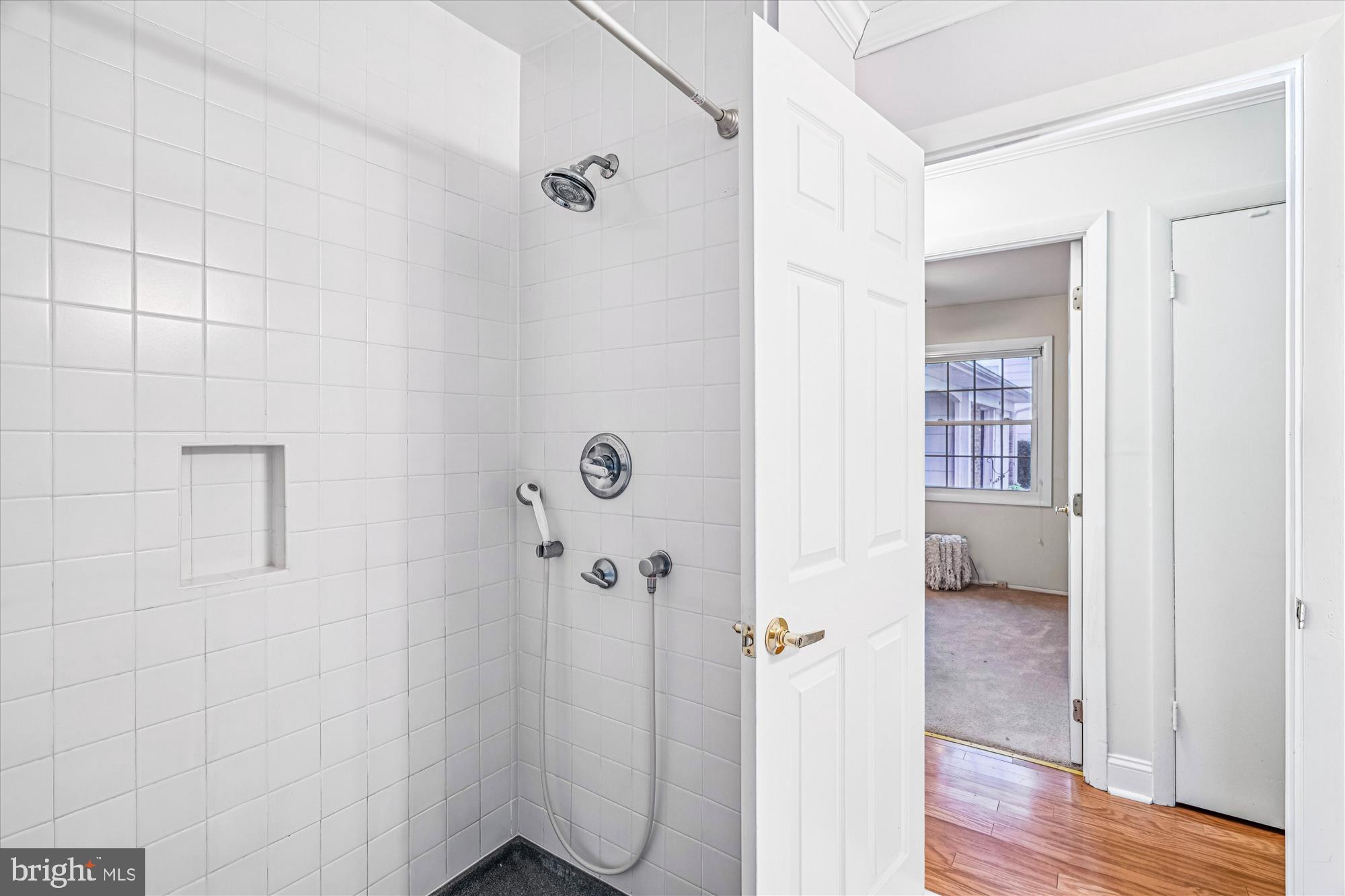 5134 West Running Brook Road Columbia, MD 21044 - Photo 54 of 99 a view of a bathroom with a shower