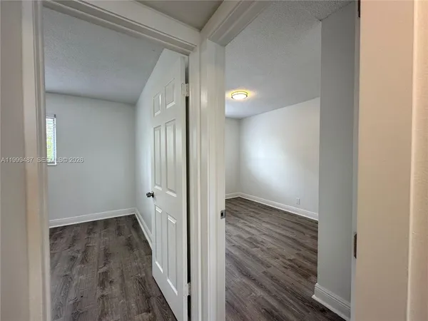 $1,995 | 2325 Arthur Street, Unit 9, Hollywood, FL 33020