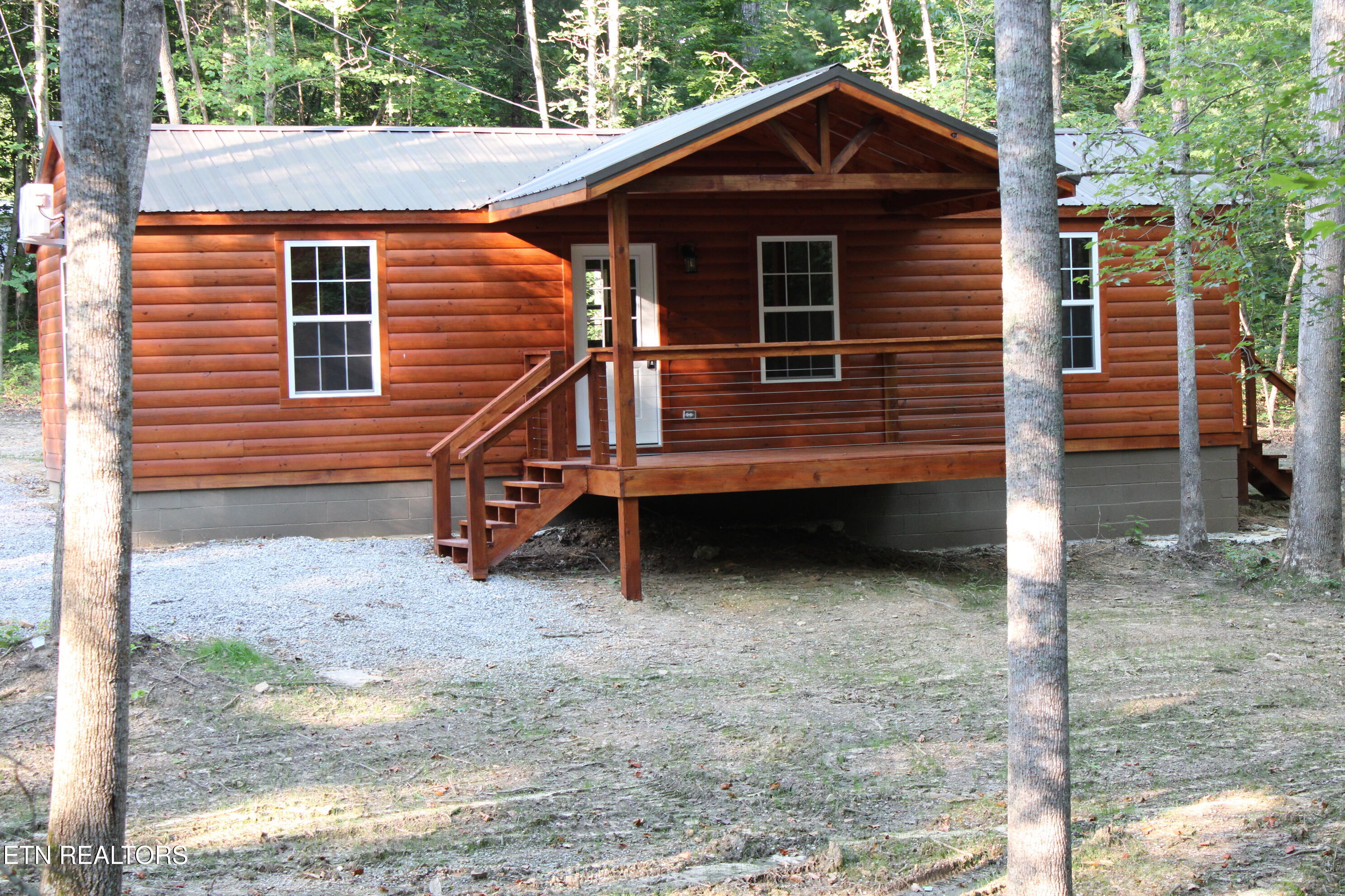 137 John Cox Road Deer Lodge, TN 37726 - Photo 2 of 43 IMG_0266
