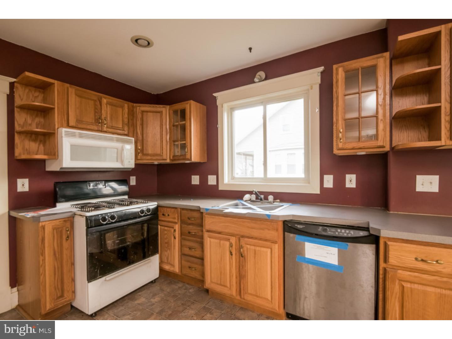 303 Brookhaven Road Brookhaven, PA 19015 - Photo 3 of 19
