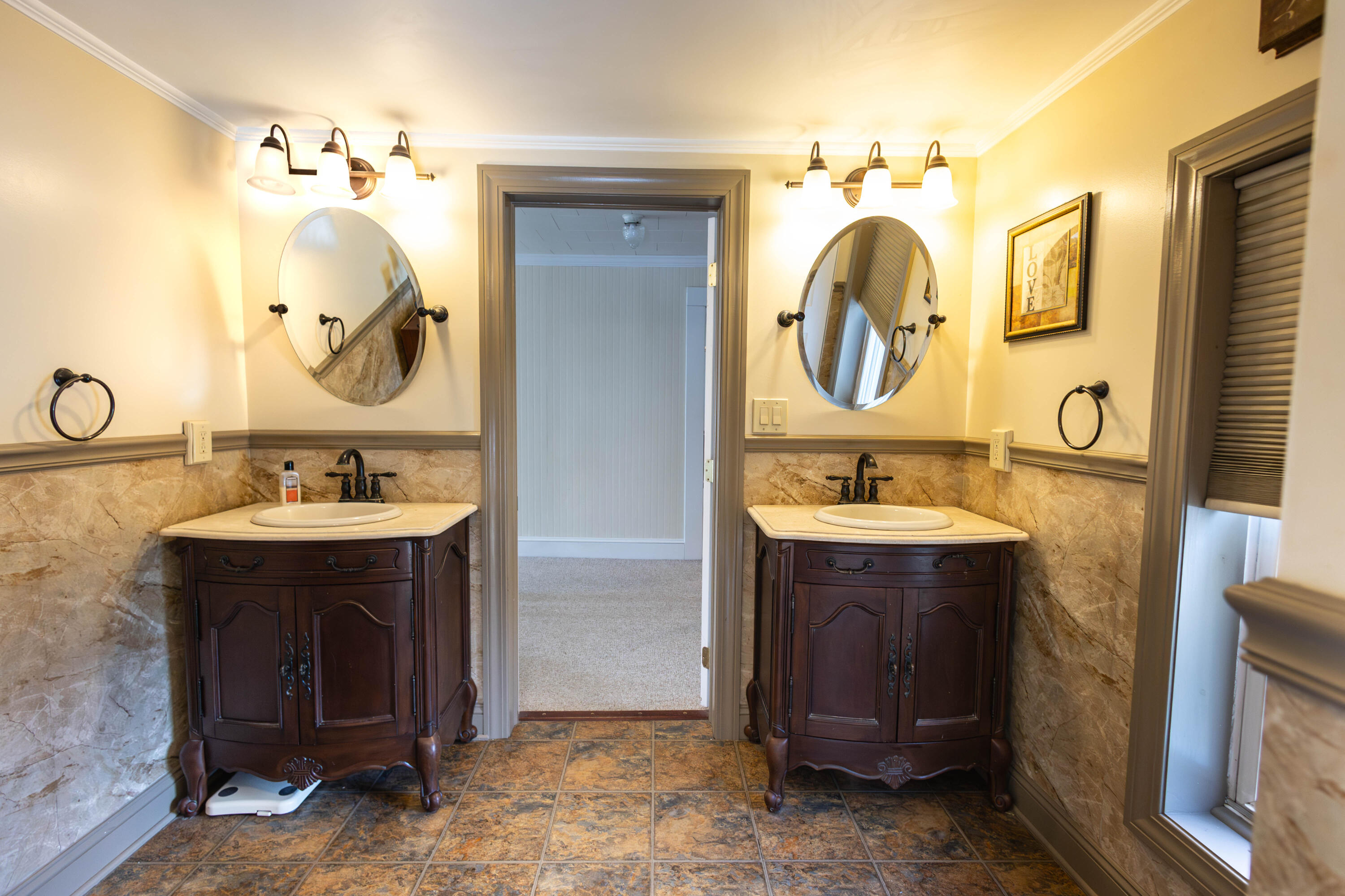 48 Main Road Charleston, ME 04422 - Photo 42 of 84 2nd Floor Bathroom6