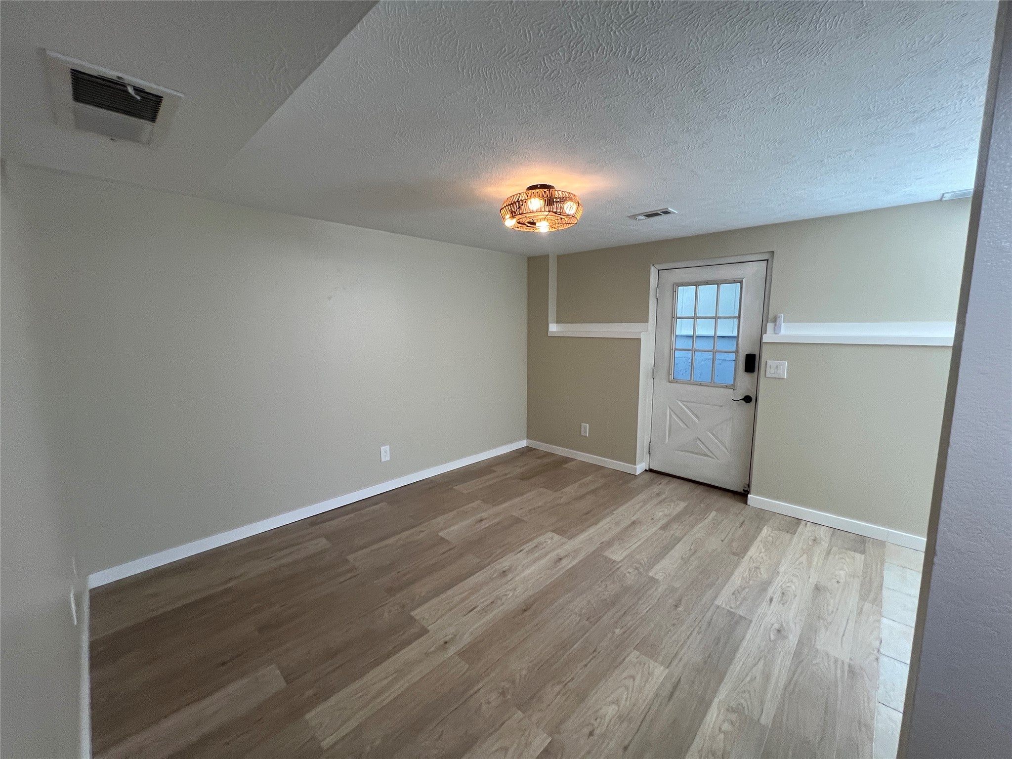 1009 Ragan Road Dodge City, KS 67801 - Photo 31 of 41 Gallery Image 31
