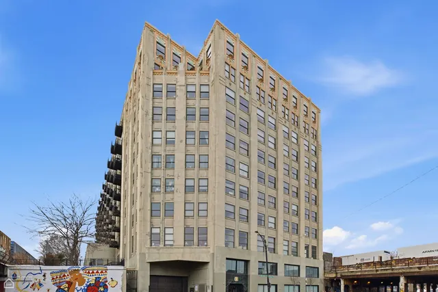 $279,000 | 1550 South Blue Island Avenue, Unit 1106, Chicago, IL 60608