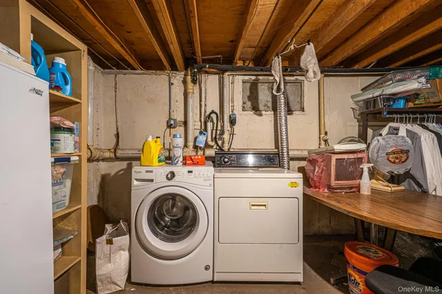 $850,000 | 2595 Castle Court, North Bellmore, NY 11710