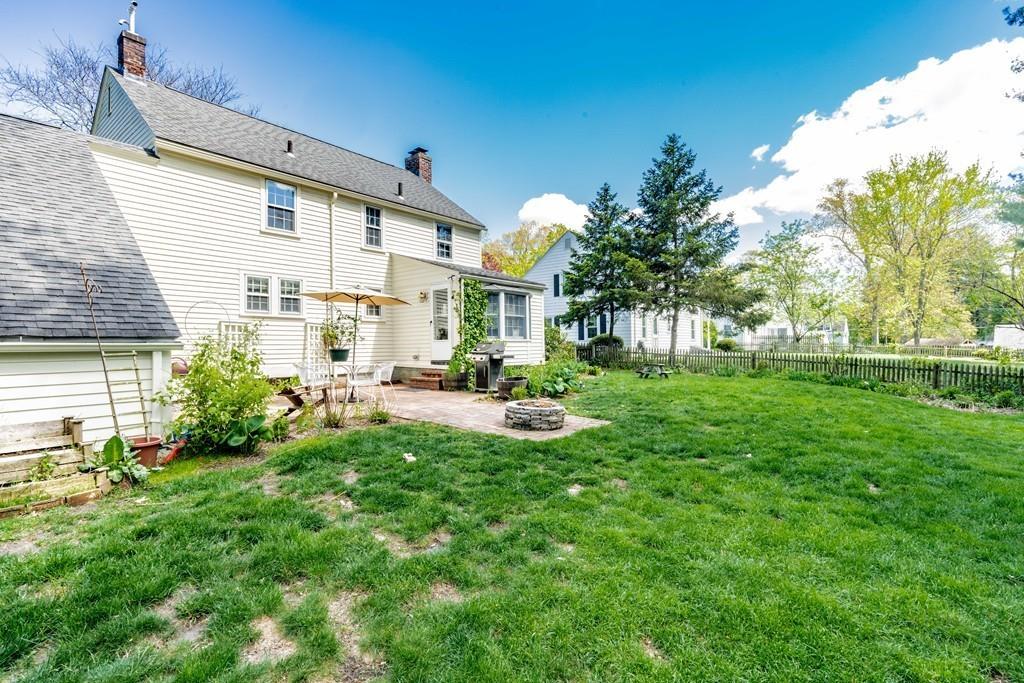 258 Burbank Road Longmeadow, MA 01106 - Photo 8 of 37 Gallery Image 8